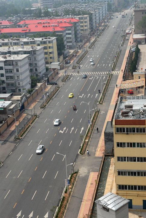 济南市玉函路北段（舜玉路至马鞍山路）道路排水哔咔漫画
